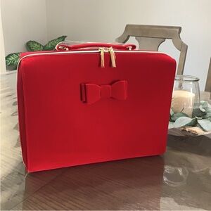 Estée Lauder’s Red-Retired Limited Edition Travel~Lingerie~Cosmetics Bag/Case🌿🆕🌿